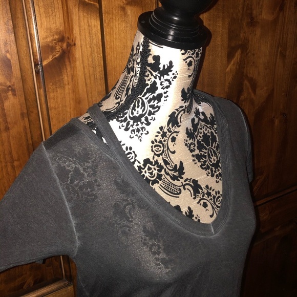 Treasure and Bond Cutout Tee - Picture 4 of 7